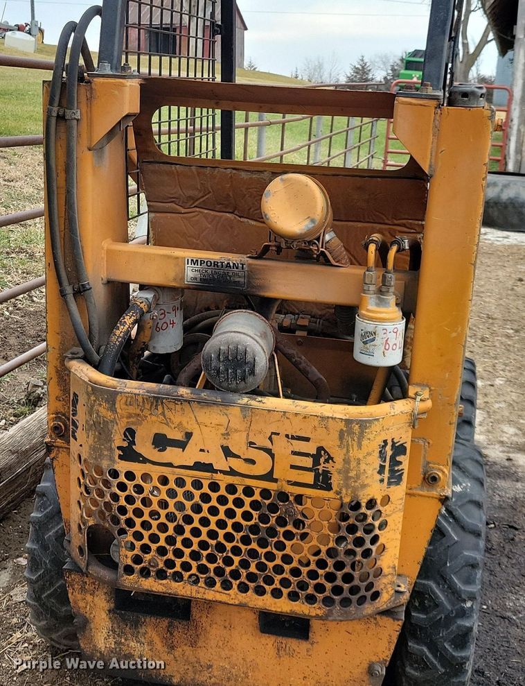 image for item DL7830 1982 Case 1816C skid steer loader