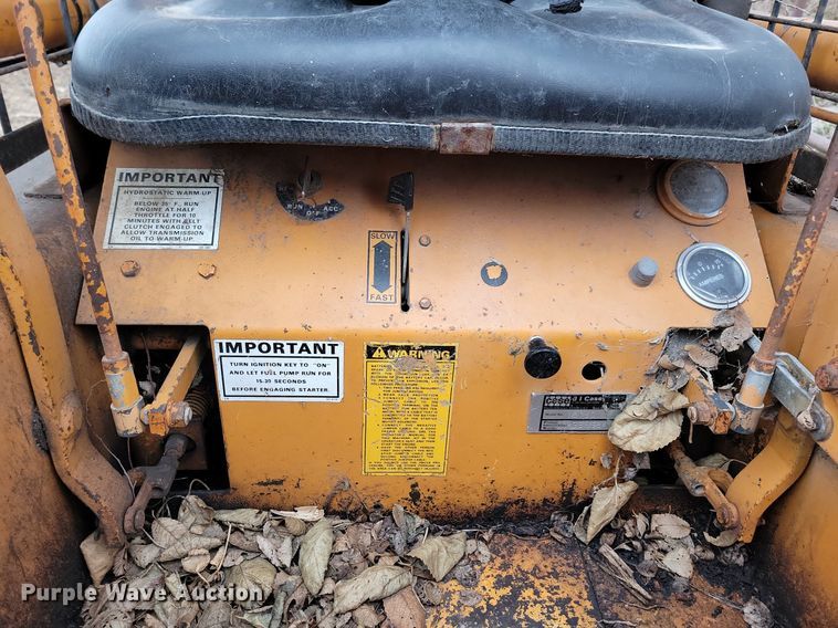 image for item DL7830 1982 Case 1816C skid steer loader