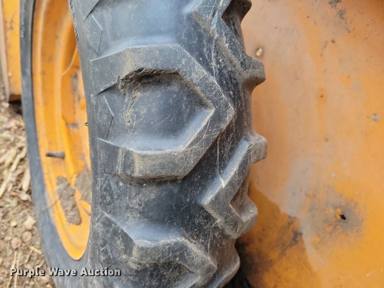 image for item DL7830 1982 Case 1816C skid steer loader