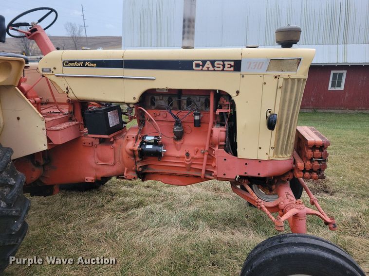 image for item DL7831 Case Comfort King 730 tractor