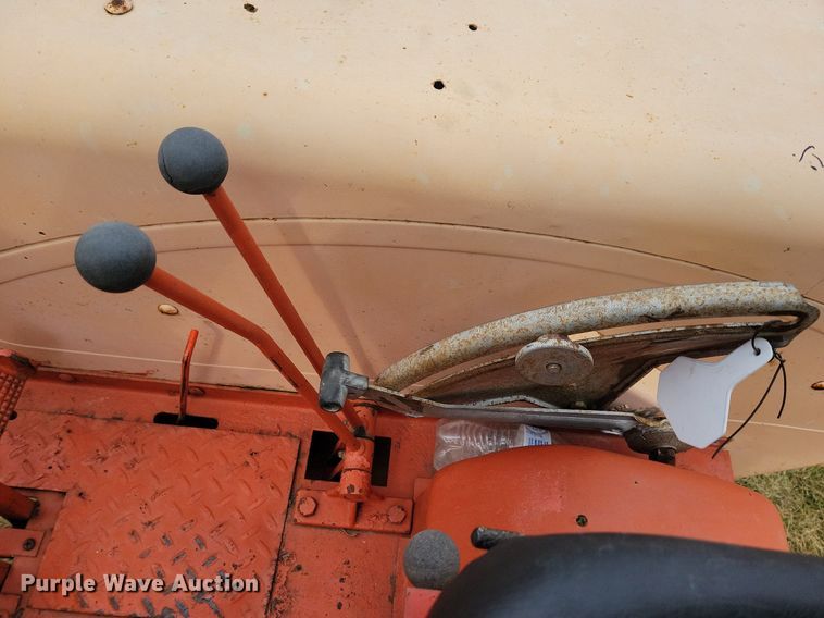 image for item DL7831 Case Comfort King 730 tractor