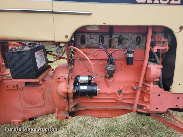 image for item DL7831 Case Comfort King 730 tractor