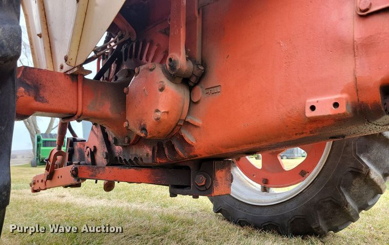 image for item DL7831 Case Comfort King 730 tractor