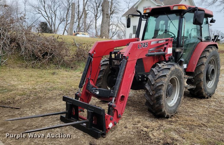 image for item DL7832 2012 Case Farmall 105U MFWD tractor