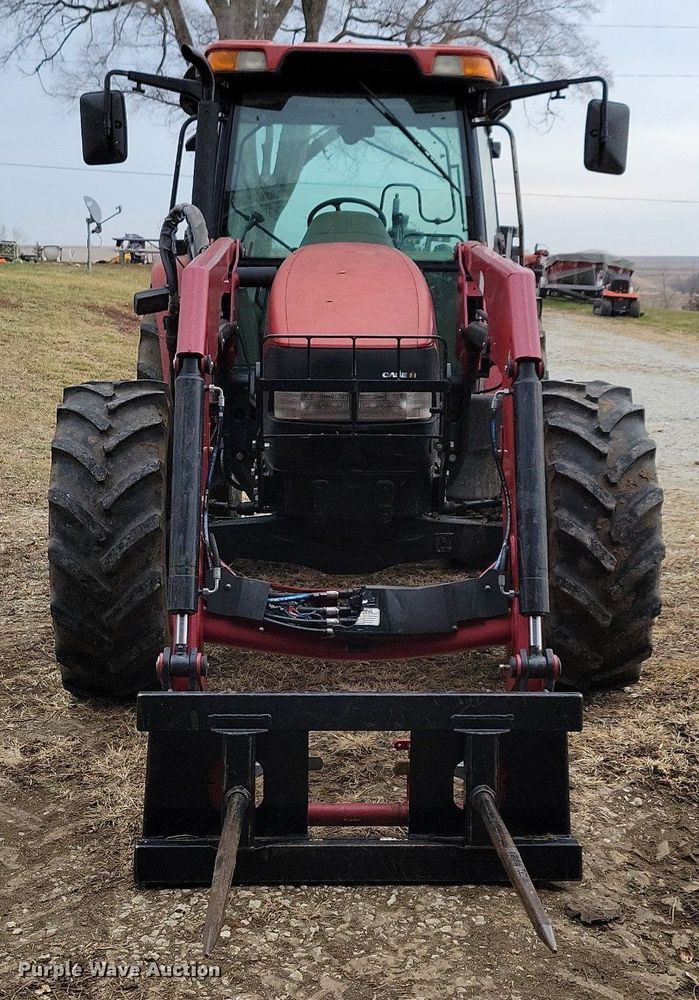 image for item DL7832 2012 Case Farmall 105U MFWD tractor