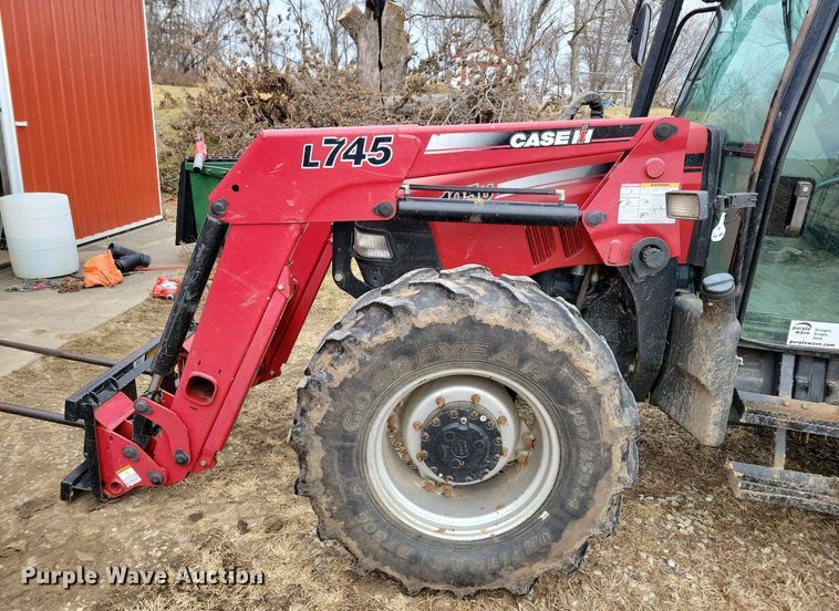 image for item DL7832 2012 Case Farmall 105U MFWD tractor