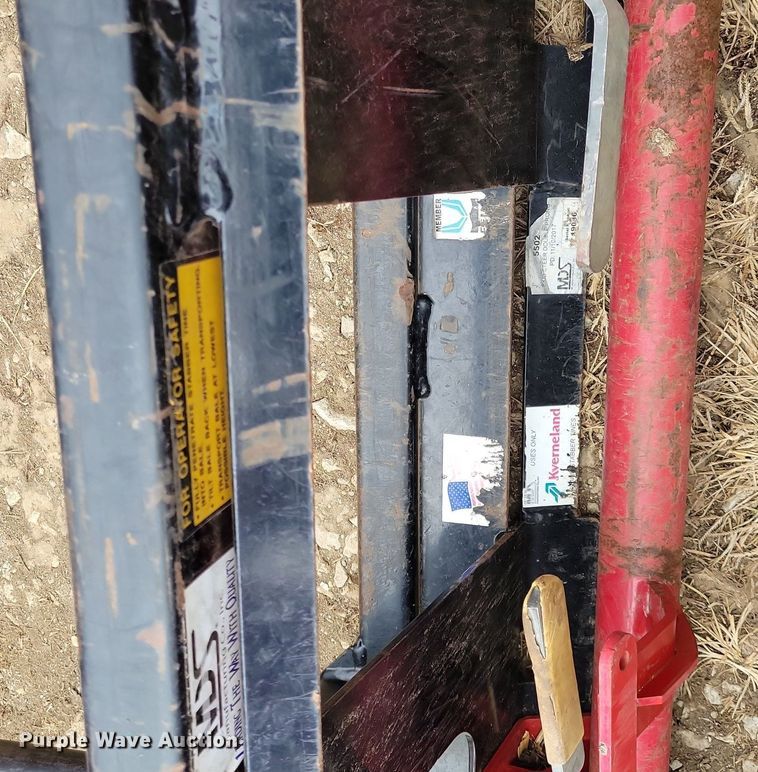 image for item DL7832 2012 Case Farmall 105U MFWD tractor