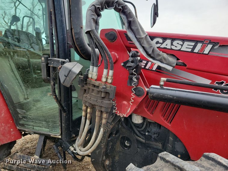 image for item DL7832 2012 Case Farmall 105U MFWD tractor