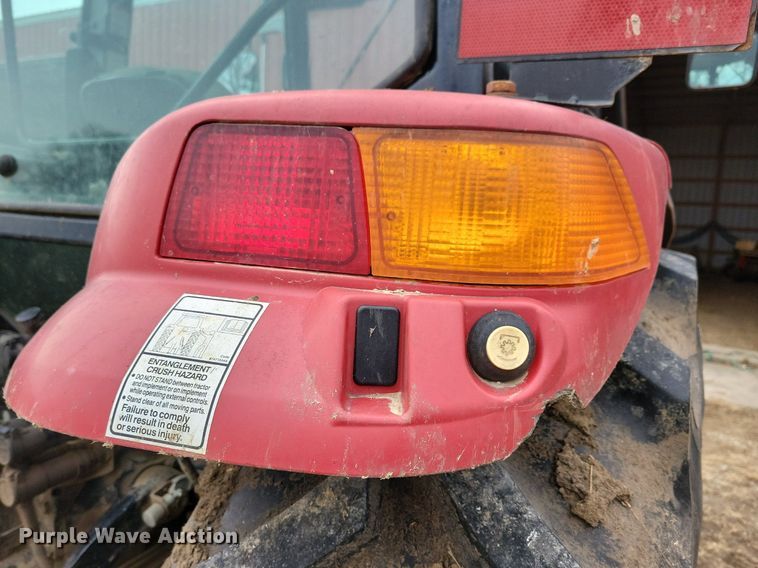 image for item DL7832 2012 Case Farmall 105U MFWD tractor