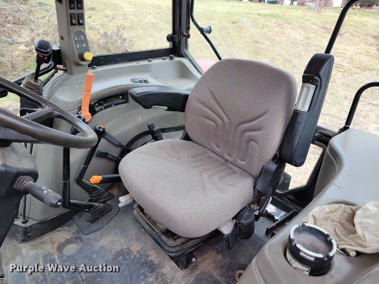 image for item DL7832 2012 Case Farmall 105U MFWD tractor