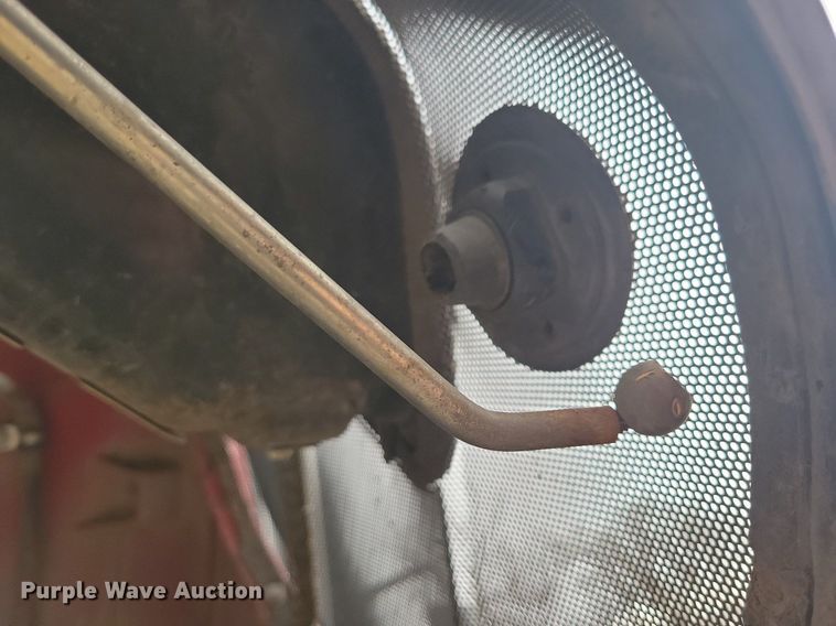 image for item DL7832 2012 Case Farmall 105U MFWD tractor