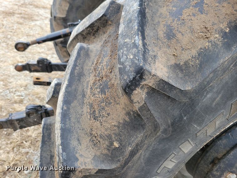 image for item DL7832 2012 Case Farmall 105U MFWD tractor