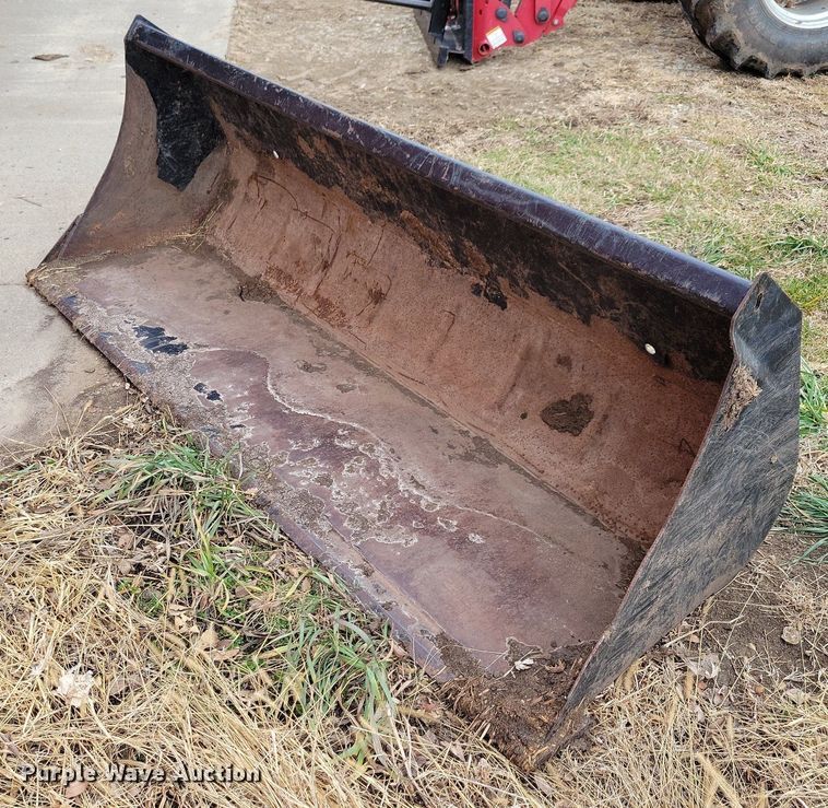 image for item DL7832 2012 Case Farmall 105U MFWD tractor