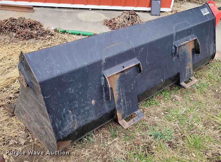 image for item DL7832 2012 Case Farmall 105U MFWD tractor