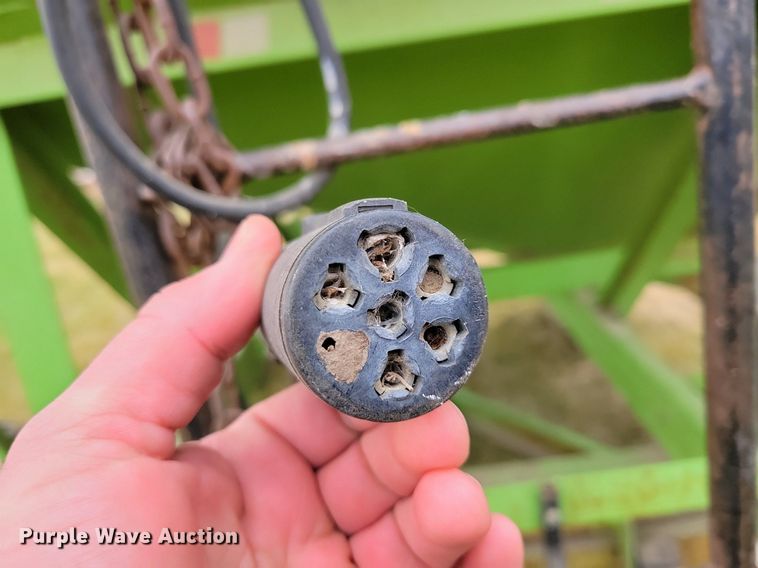 image for item DL7833 Parker 2500 gravity wagon