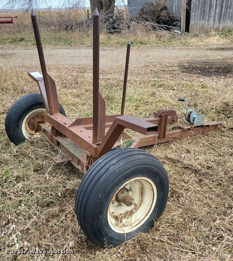 image for item DL7834 (2) hay bale movers