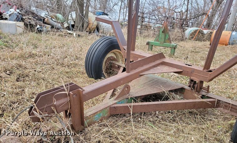 image for item DL7834 (2) hay bale movers