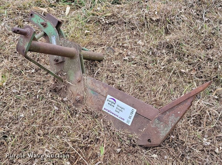 image for item DL7841 John Deere 22-01 ripper