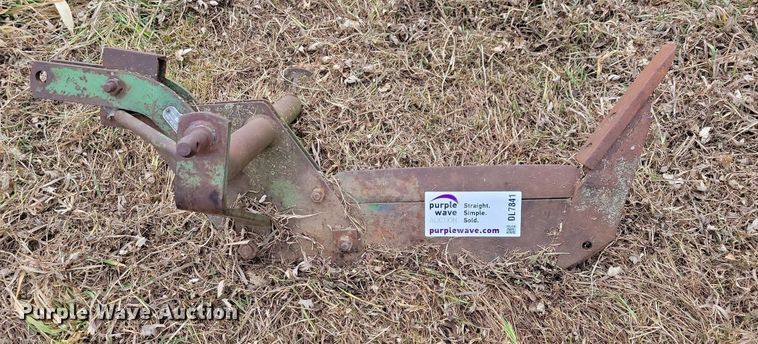 image for item DL7841 John Deere 22-01 ripper