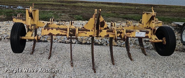 image for item DN7187 Big Ox  79 V-ripper