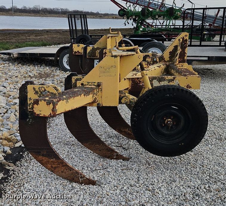 image for item DN7187 Big Ox  79 V-ripper