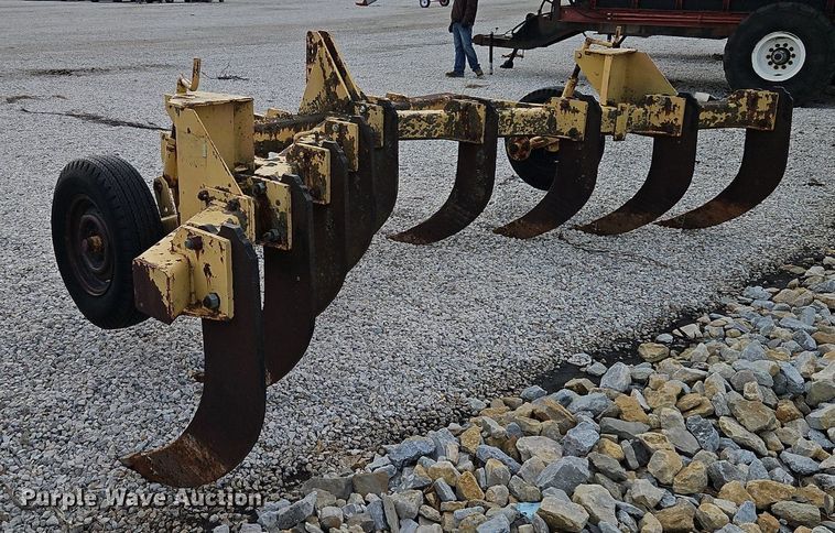 image for item DN7187 Big Ox  79 V-ripper