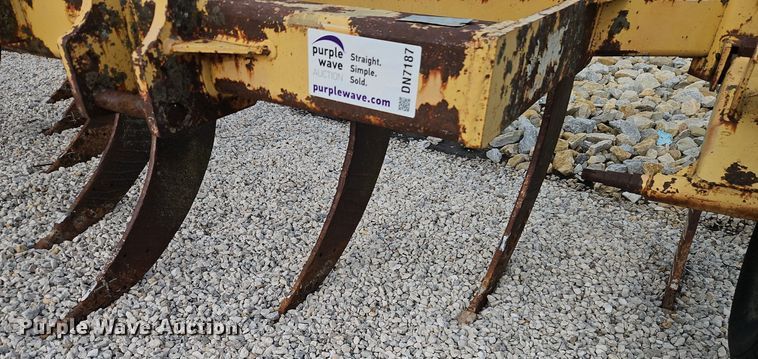 image for item DN7187 Big Ox  79 V-ripper