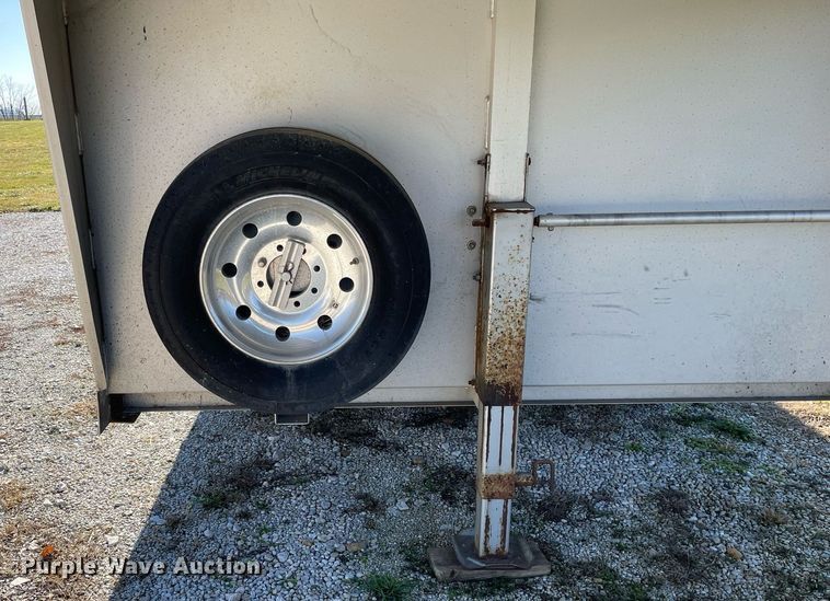 image for item DP0270 2009 Elite  livestock trailer