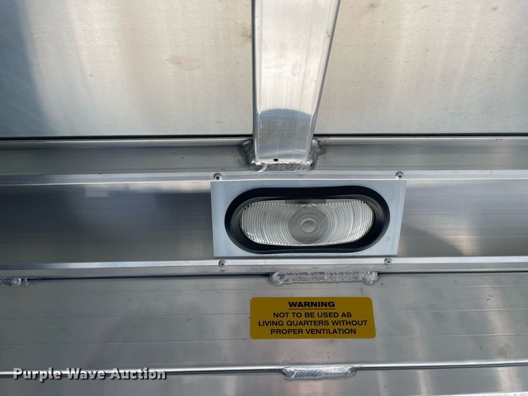 image for item DP0270 2009 Elite  livestock trailer