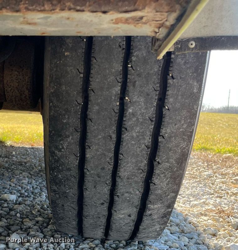 image for item DP0270 2009 Elite  livestock trailer