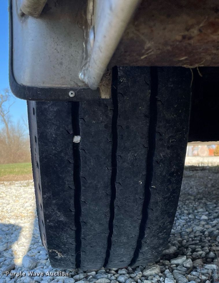 image for item DP0270 2009 Elite  livestock trailer