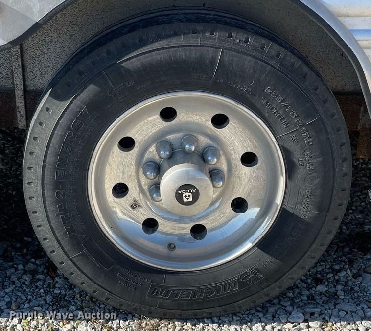 image for item DP0270 2009 Elite  livestock trailer