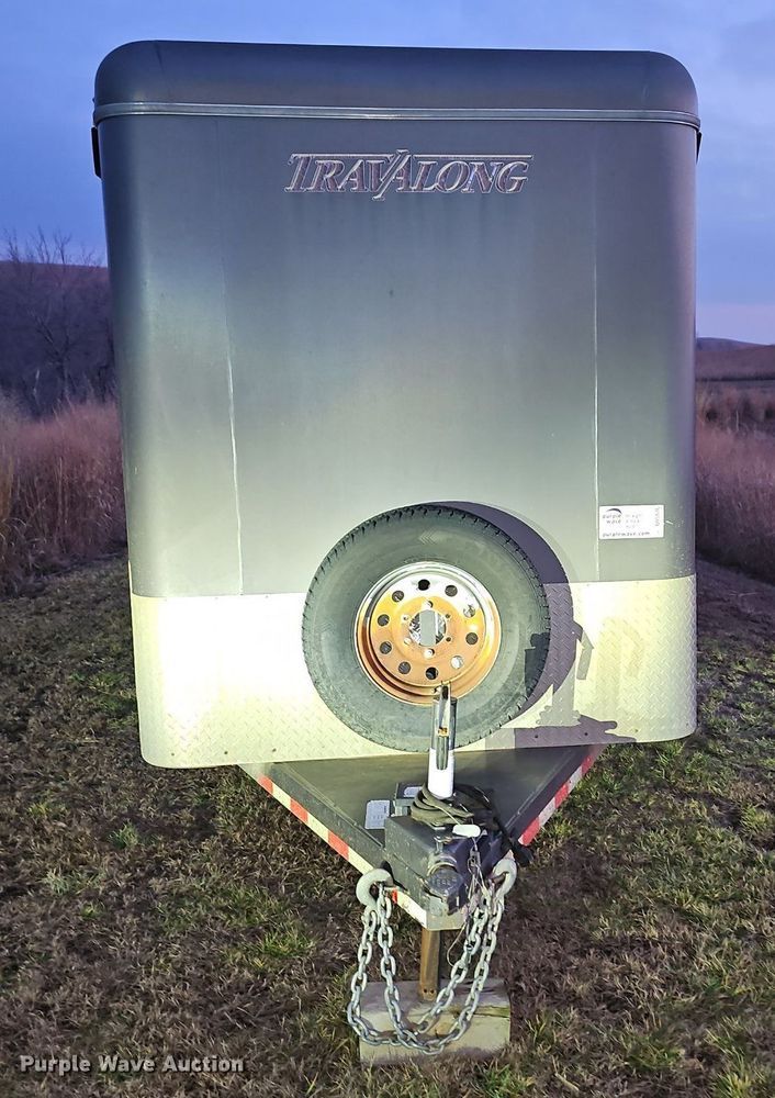 image for item DR5976 2015 Travalong BHSTSTK16 livestock trailer