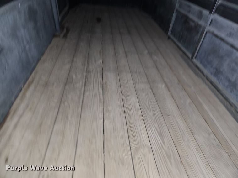 image for item DR5976 2015 Travalong BHSTSTK16 livestock trailer