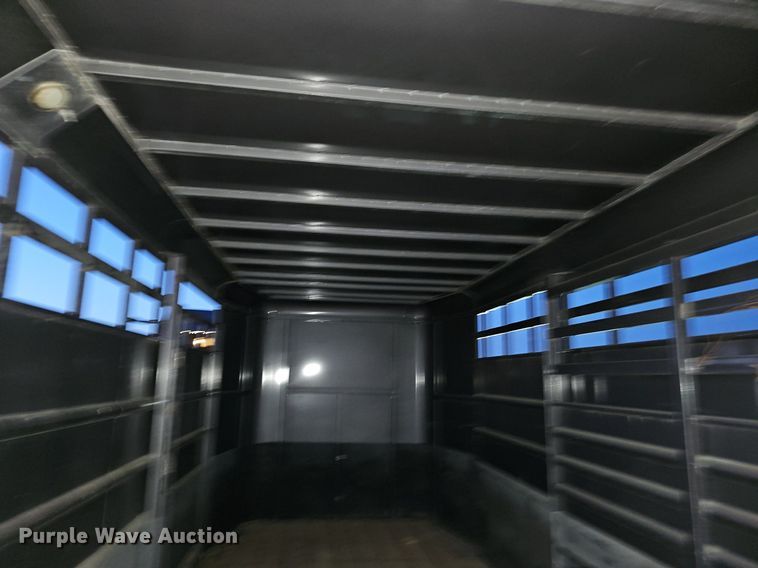 image for item DR5976 2015 Travalong BHSTSTK16 livestock trailer