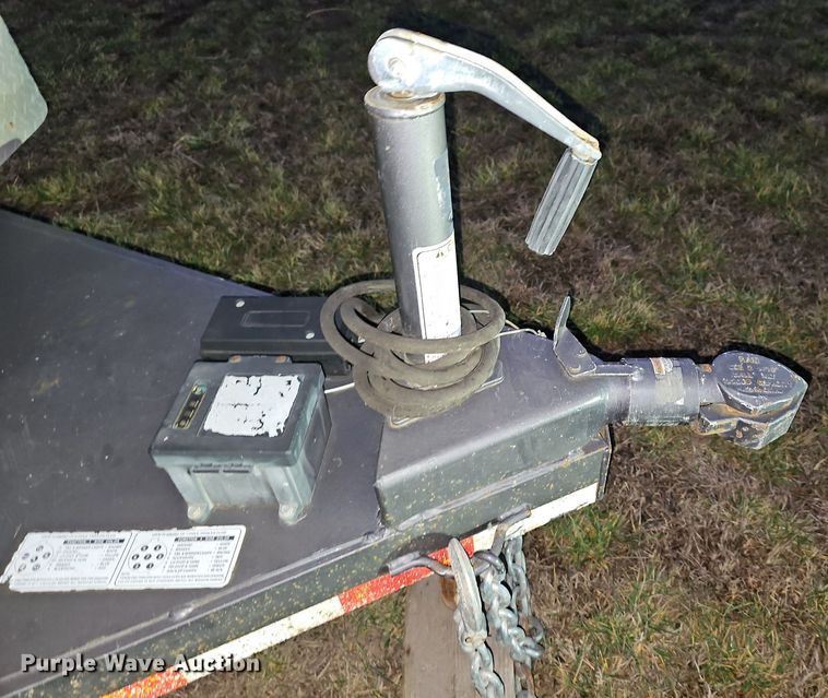 image for item DR5976 2015 Travalong BHSTSTK16 livestock trailer