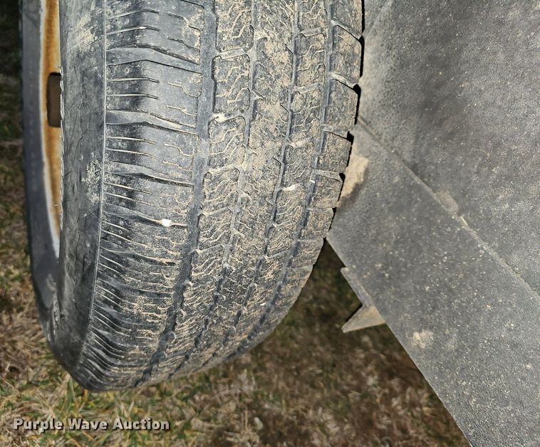 image for item DR5976 2015 Travalong BHSTSTK16 livestock trailer