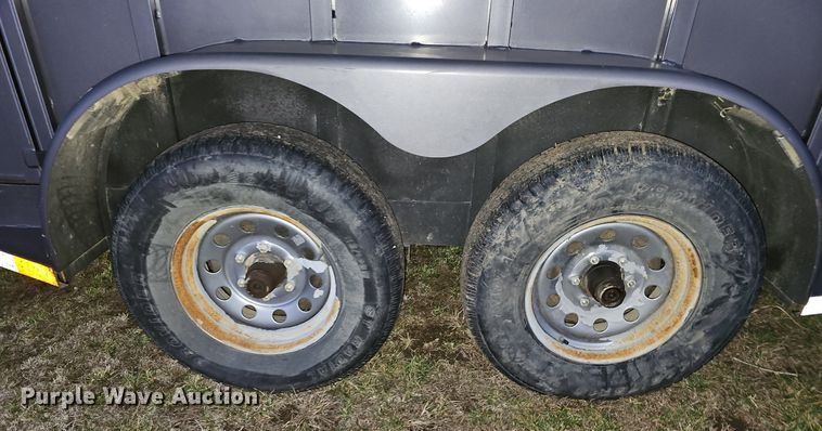 image for item DR5976 2015 Travalong BHSTSTK16 livestock trailer