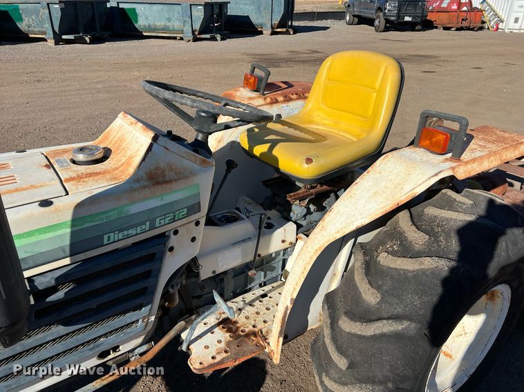 image for item KV9936 Bolens G212 tractor