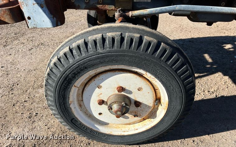 image for item KV9936 Bolens G212 tractor