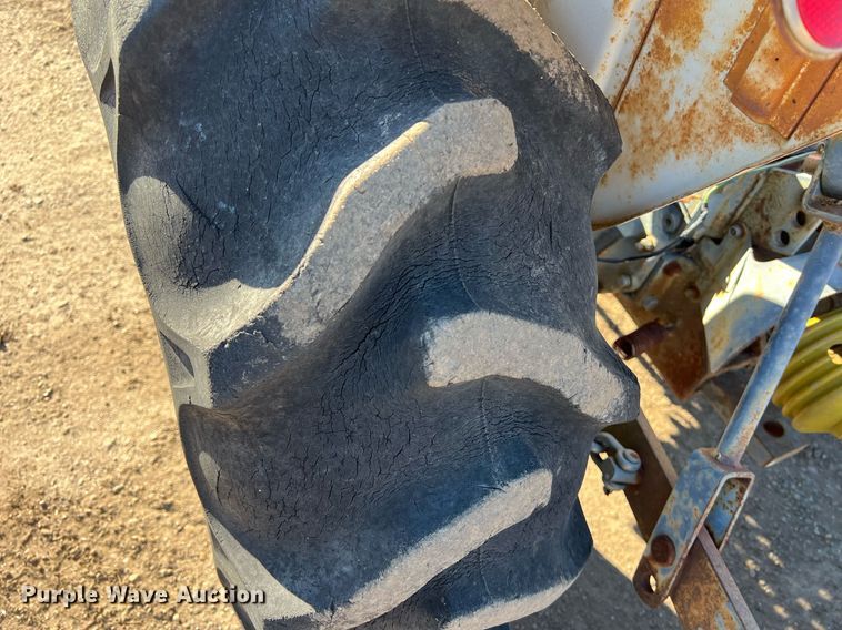 image for item KV9936 Bolens G212 tractor