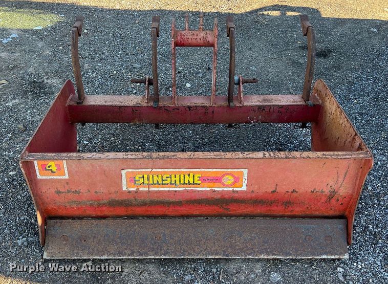 image for item KV9936 Bolens G212 tractor