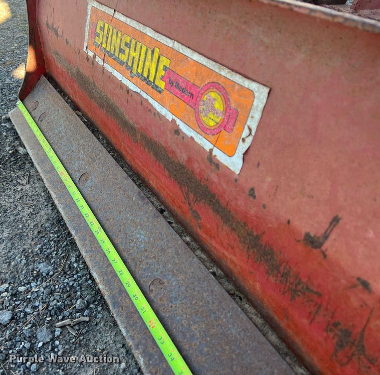 image for item KV9936 Bolens G212 tractor