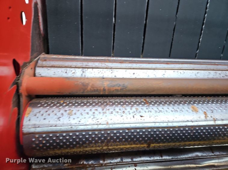 image for item LB9713 2008 New Holland BR7090 round baler