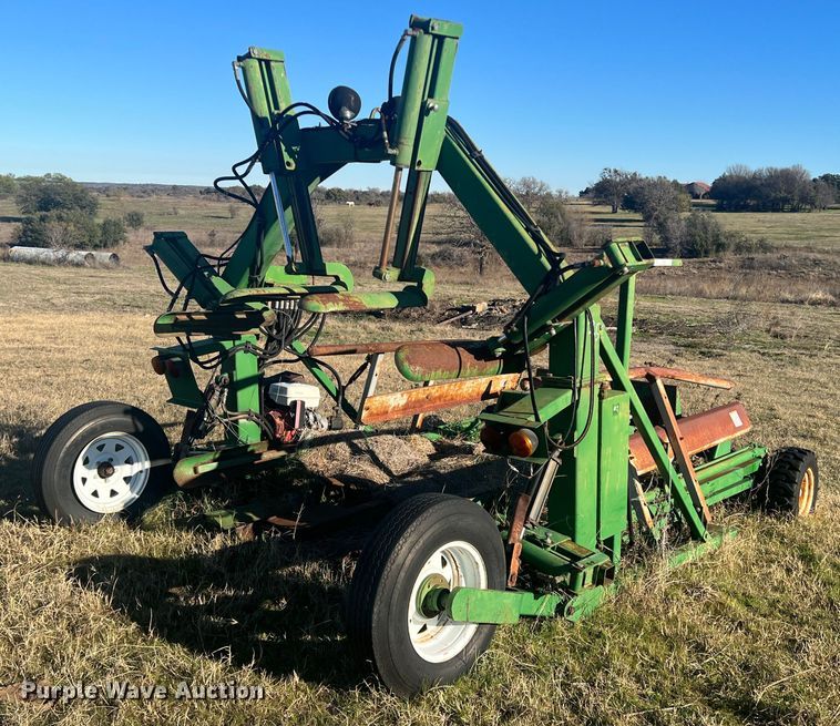 image for item LW9282 Alberta Ag-Industries Ltd. 9100 silage bagger 