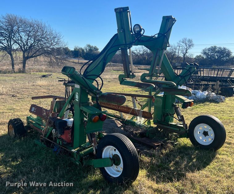 image for item LW9282 Alberta Ag-Industries Ltd. 9100 silage bagger 