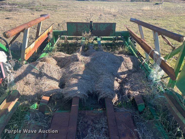 image for item LW9282 Alberta Ag-Industries Ltd. 9100 silage bagger 