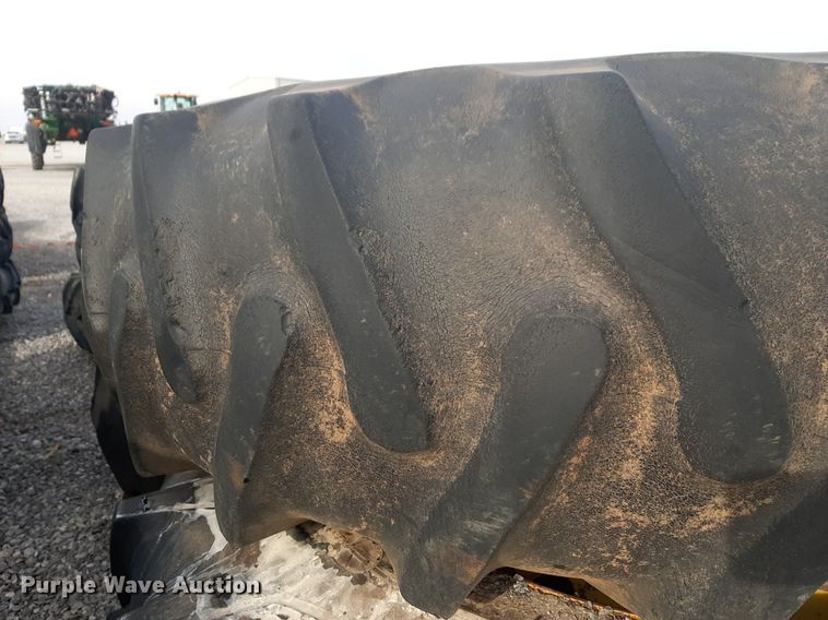 image for item LY9011 (5) tractor tires and wheels