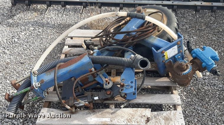 image for item LY9014 John Blue fertilizer pump