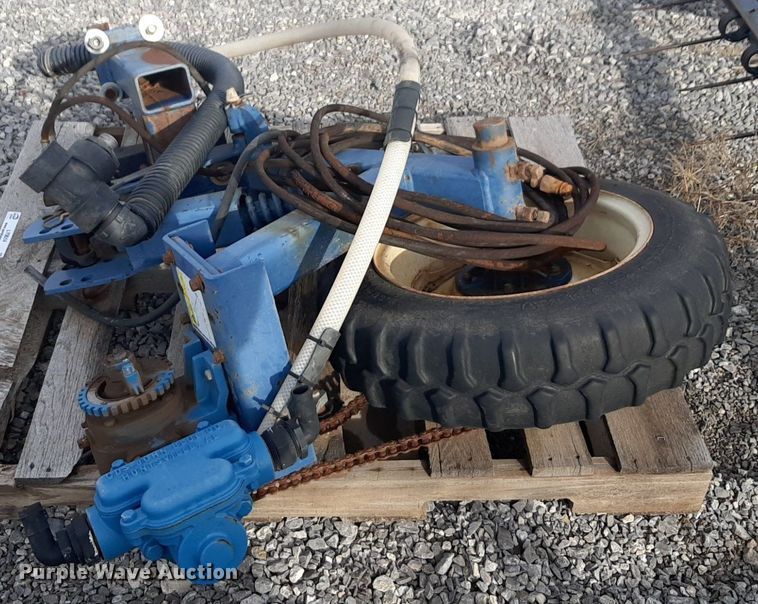 image for item LY9014 John Blue fertilizer pump